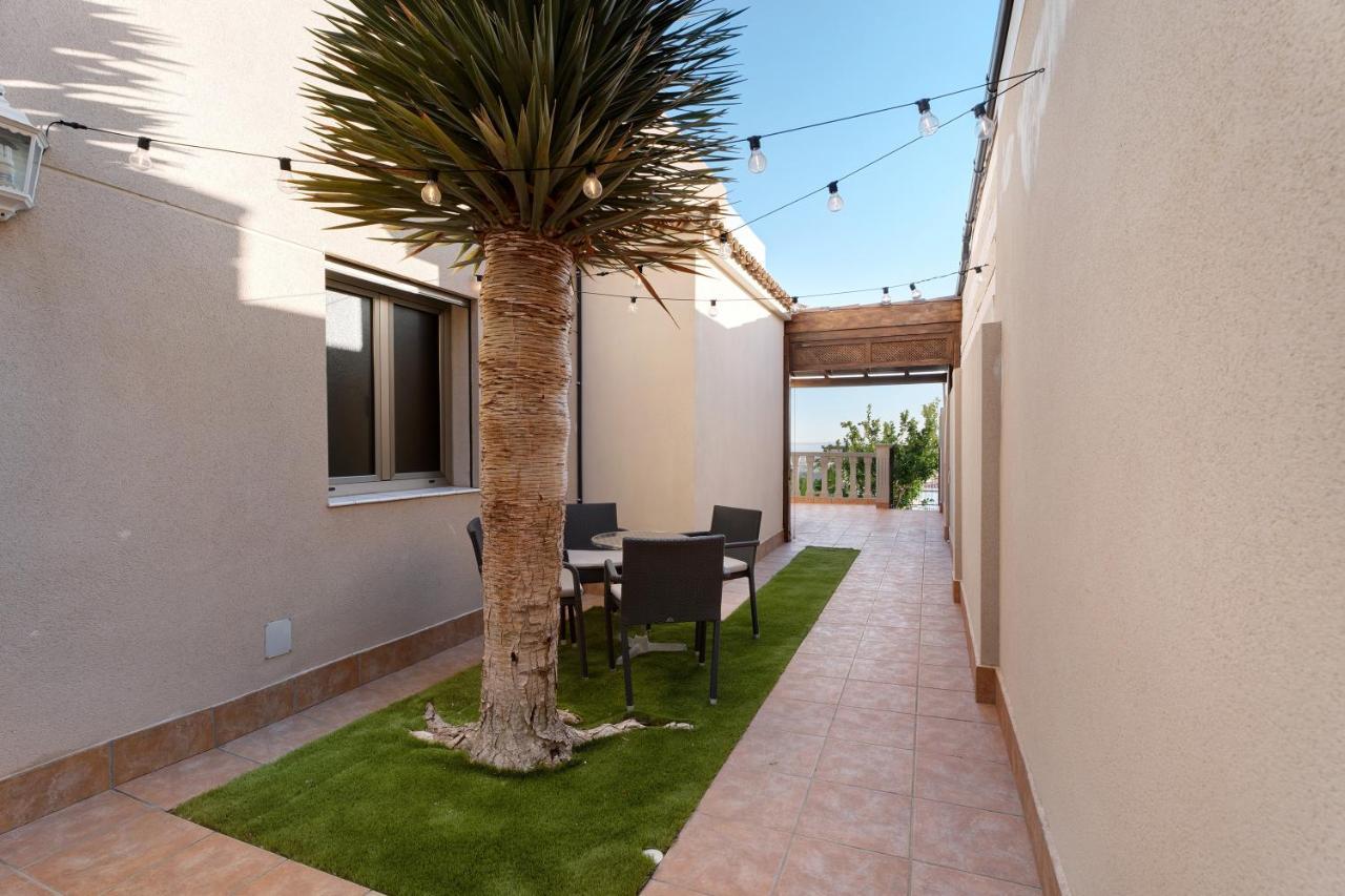 Villa Magnifica Happy Holidays Con Piscina En Gigantes *